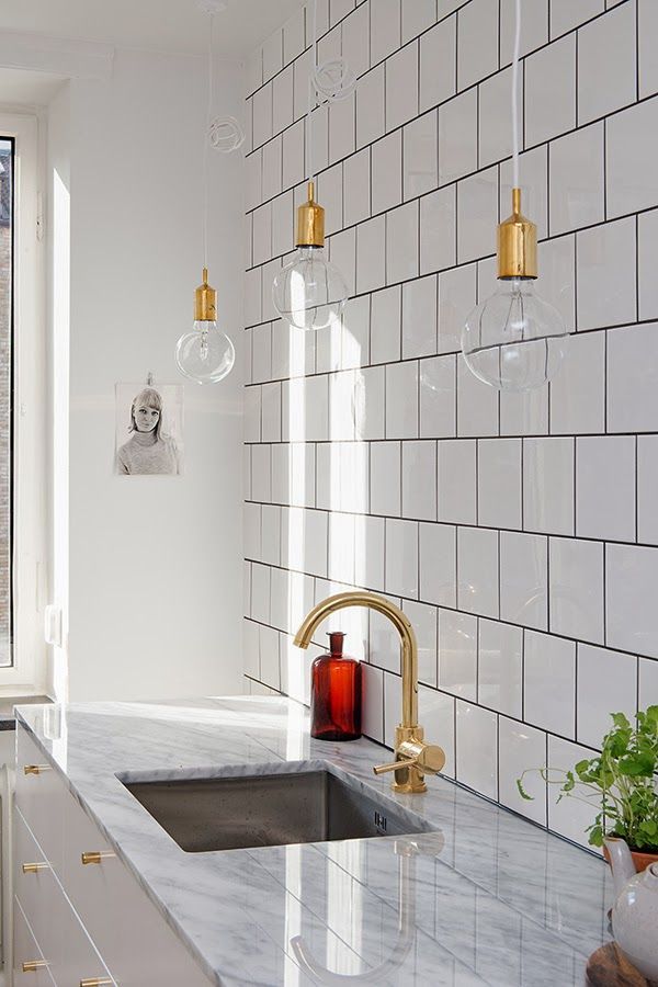 kitchen-subway-tiles-23