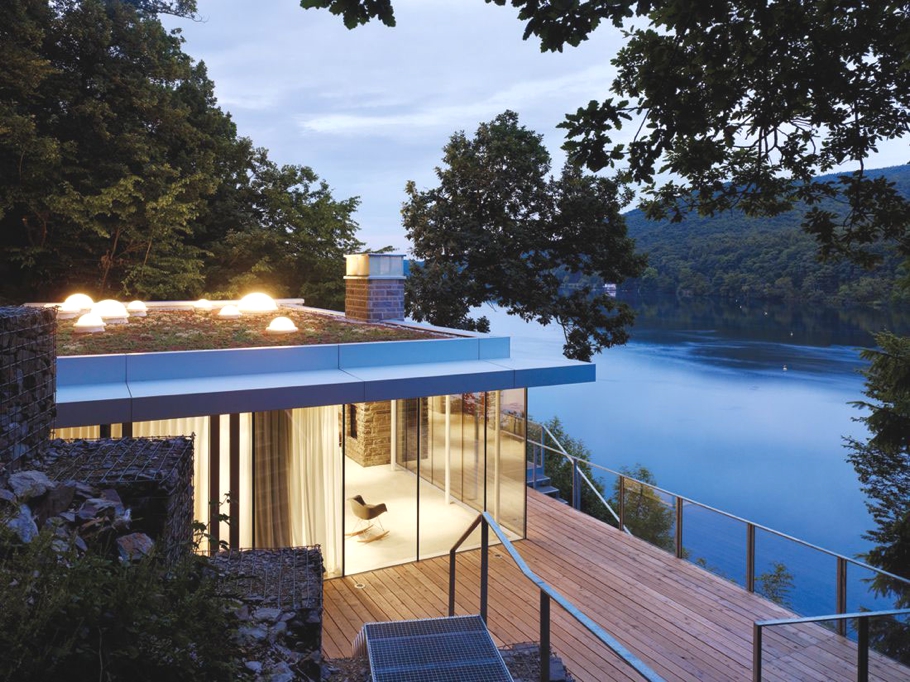 Восхитительный дом с видом на озеро