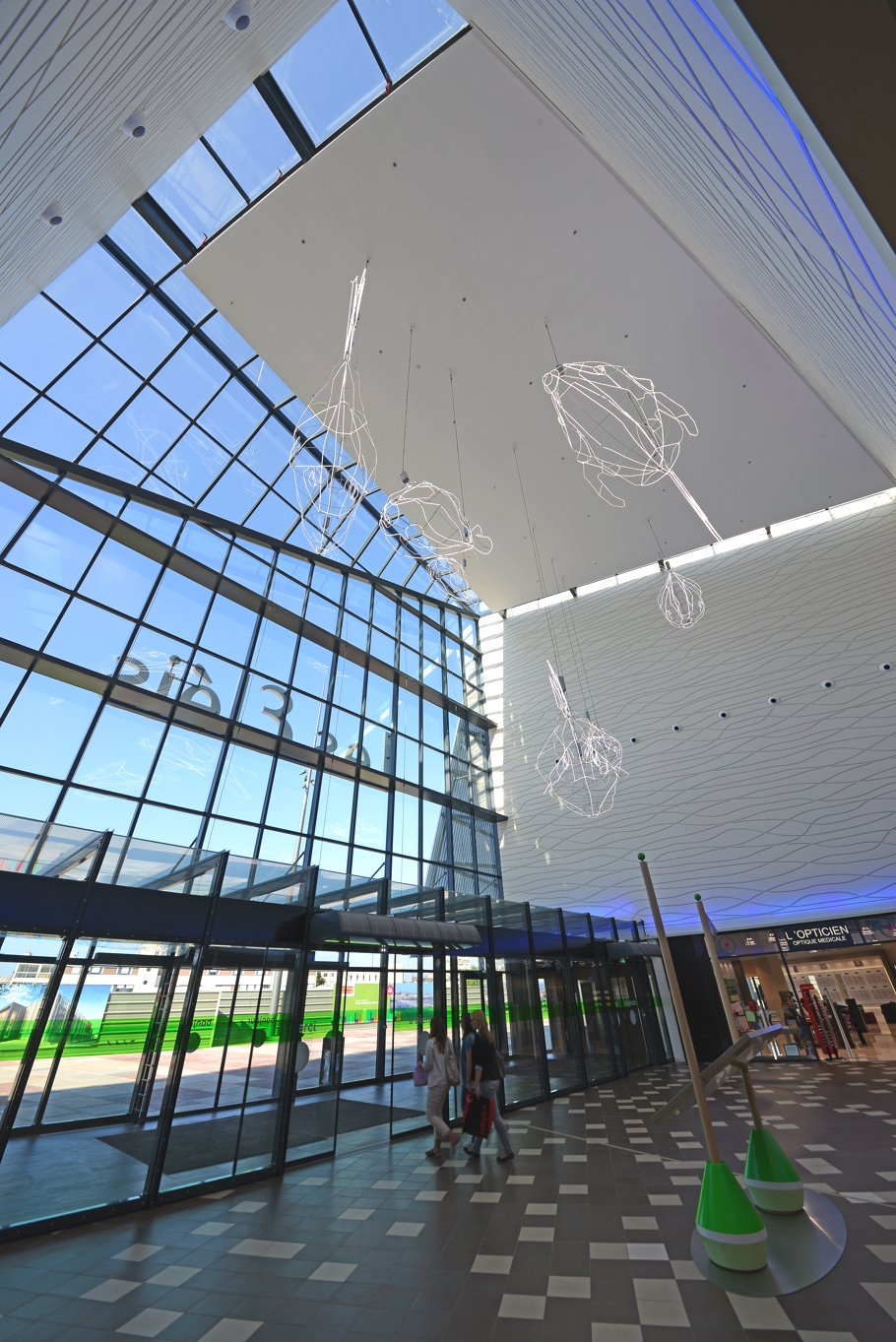 les-eleis-shopping-centre-07