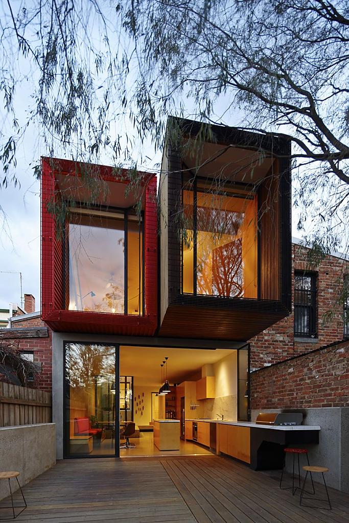Уютный особняк в Мельбурне из японского клёна