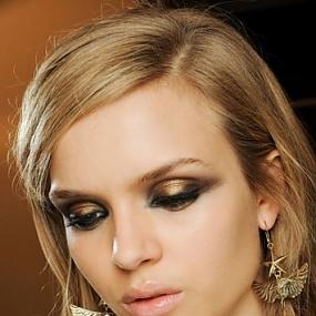 metallic-eye-makeup-07