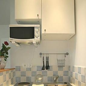 ochen-malenkaya-kuxnya-06