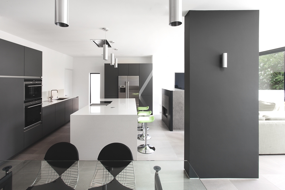 open-and-light-property-04