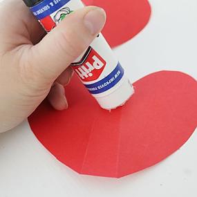 paper-heart-garland-11