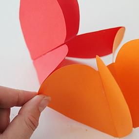 paper-heart-garland-12