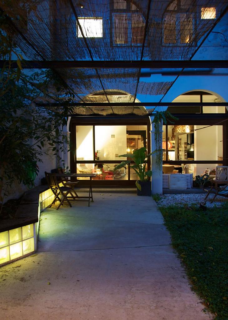 patio-house-in-gracia-19