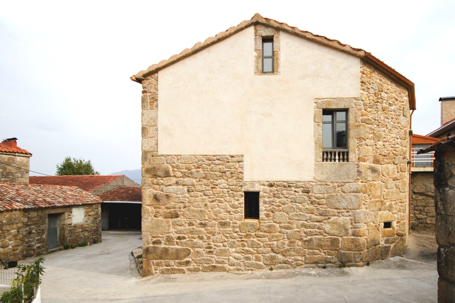Жилой дом Rehabilitation House в Испании