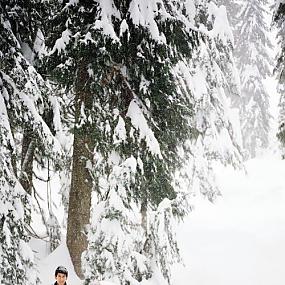 snowy-engagement-shoot-16