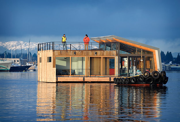 stunning-houseboats-05