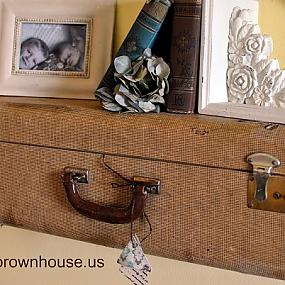 suitcase-furniture-13