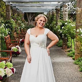 top-plus-size-wedding-dress-06