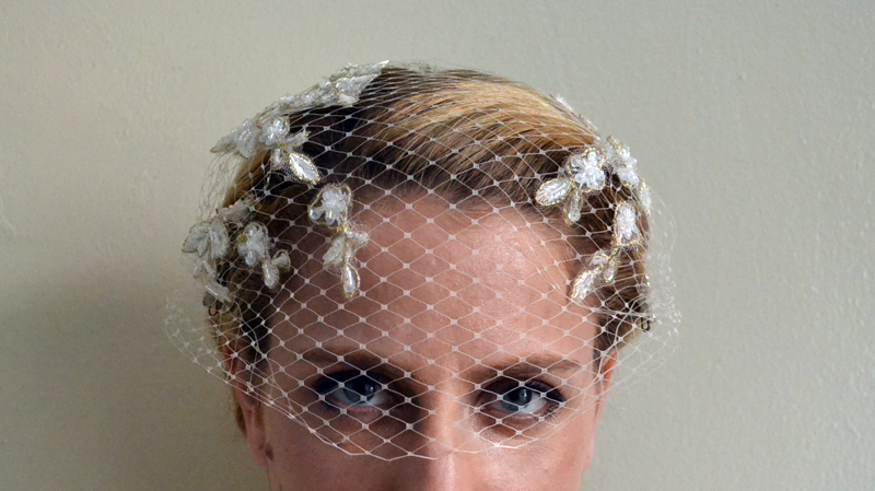 wedding-lacey-cage-veil-09