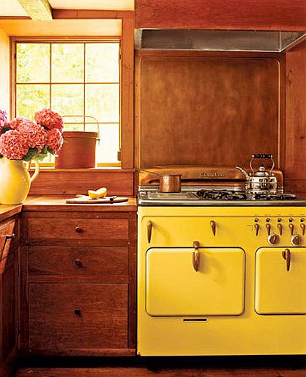 yellow-infused-kitchens-04