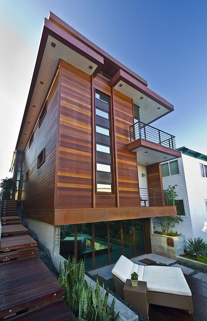 the-luxury-35th-street-home-by-lazar-designbuild-21