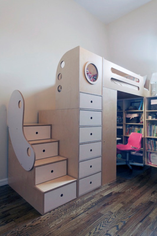 a-symmetrical-multifunctional-construction-for-small-kids-room-02