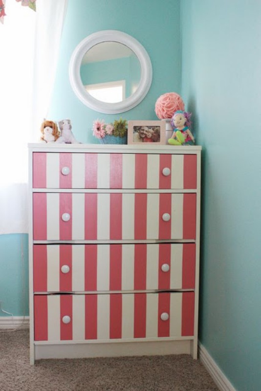 trendy-kids-room-design-ideas-with-stripes-15
