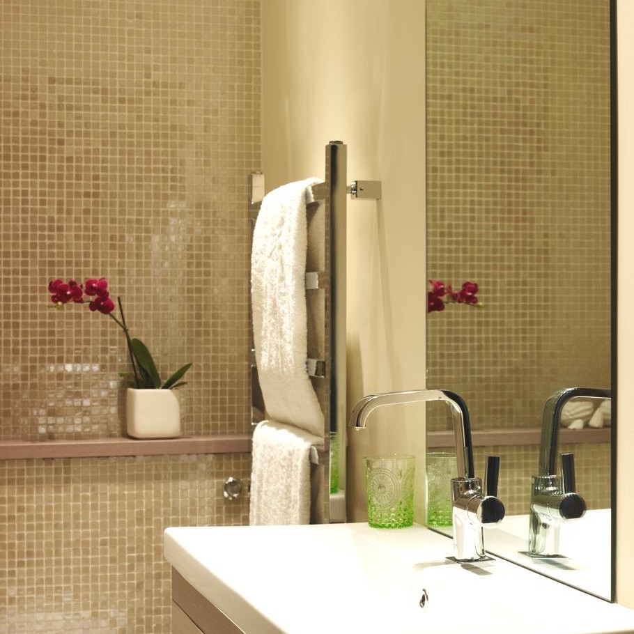 glamorous-regency-villa-london-22