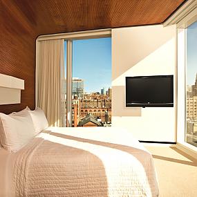 uber-luxe-the-standard-new-york-04