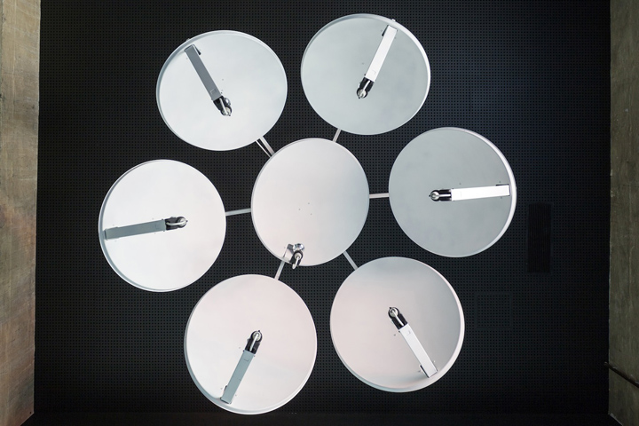 bruketazinic-om-agencys-light-fixtures-05