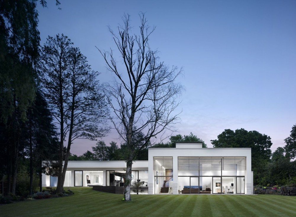 family-house-by-stephenson-10