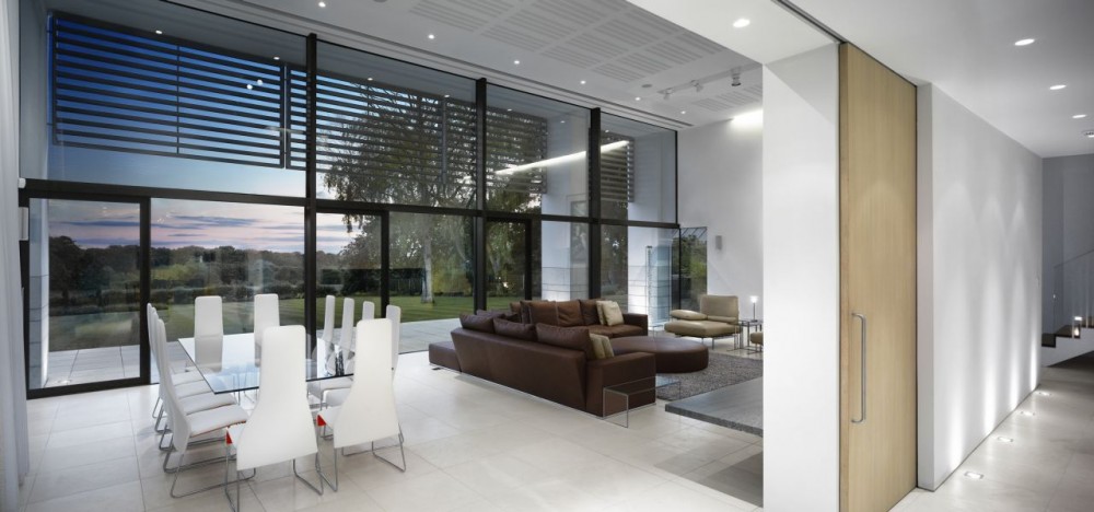 family-house-by-stephenson-14