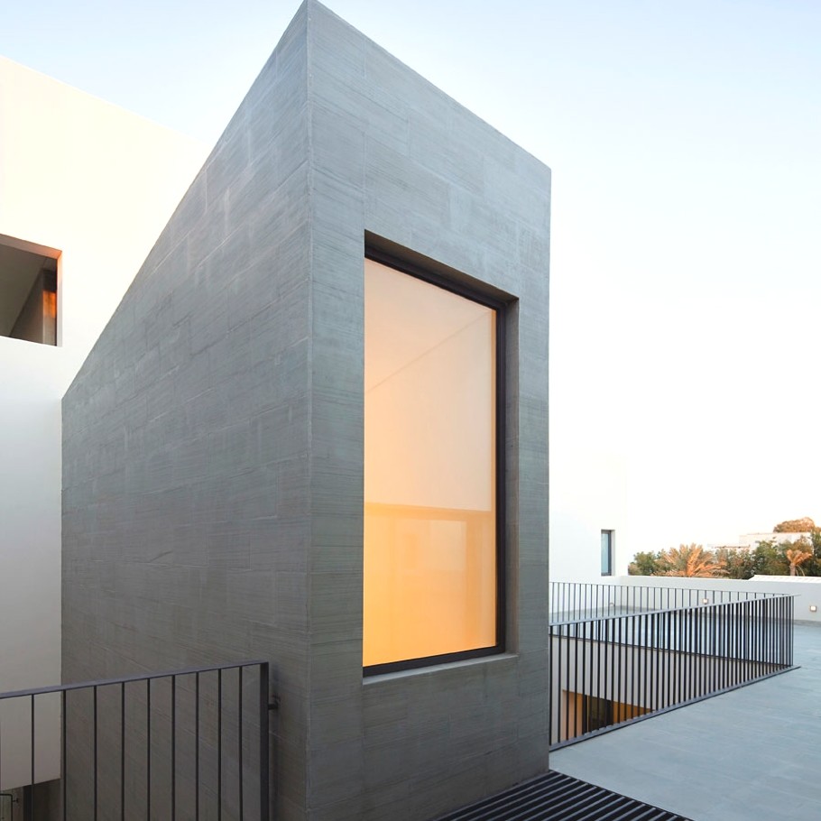symmetrical-s-cube-chalet-kuwait-03