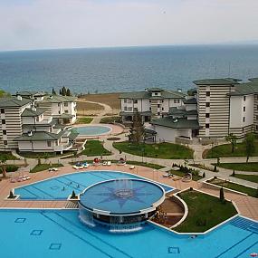 Комплекс Эмеральд (Болгария, Равда)