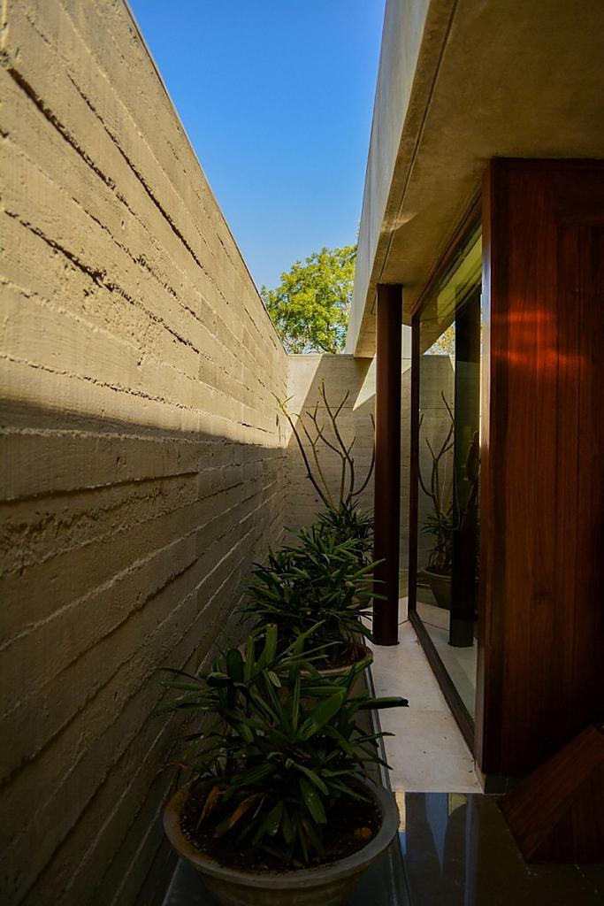 aranya-house-07