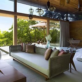 coco-prive-kuda-hithi-island-12