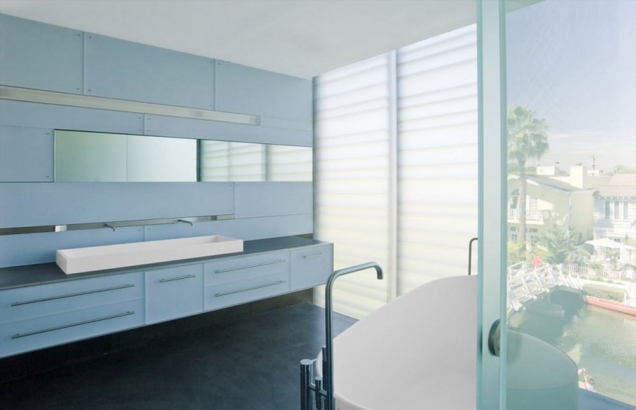 hover-house-3-by-glen-irani-architects-11
