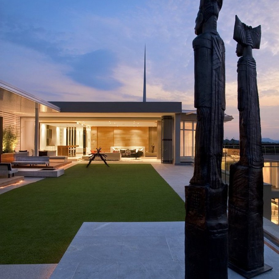 luxury-penthouse-in-johannesburg-south-africa-01