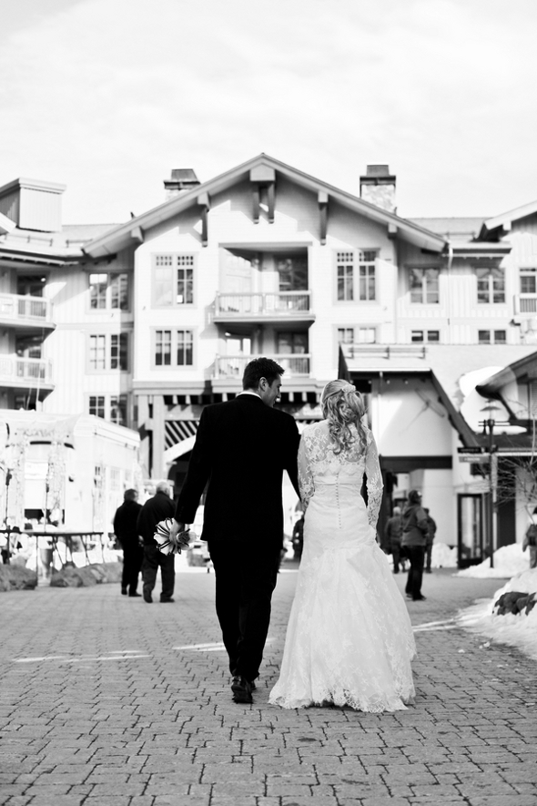 ski-resort-wedding-17