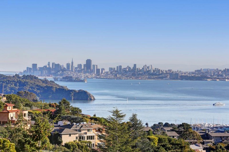 spectacular-views-of-san-fran-from-tiburon-01