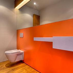 bathroom-with-shades-of-orange-01