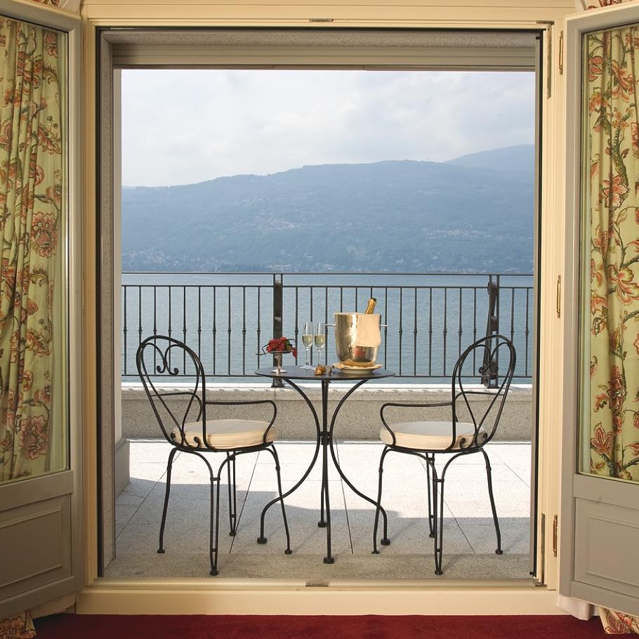 grand-hotel-majestic-italy-15