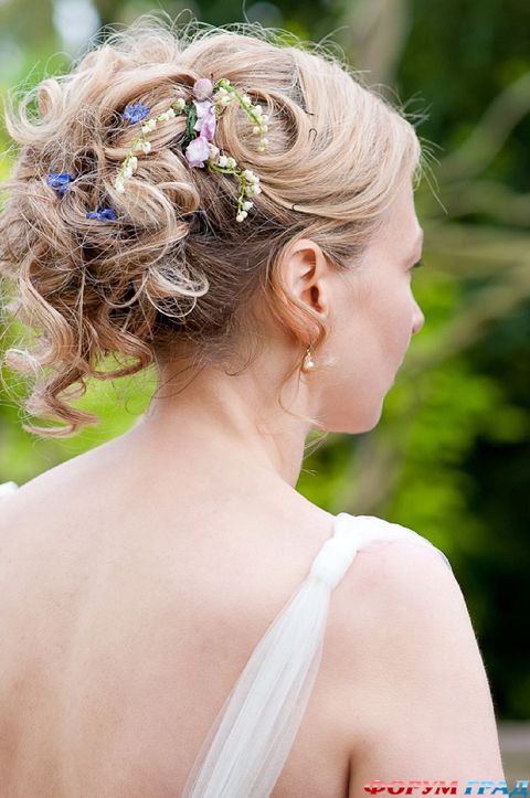 romantic-bridal-hairstyle-20