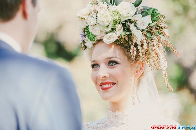 romantic-bridal-hairstyle-27