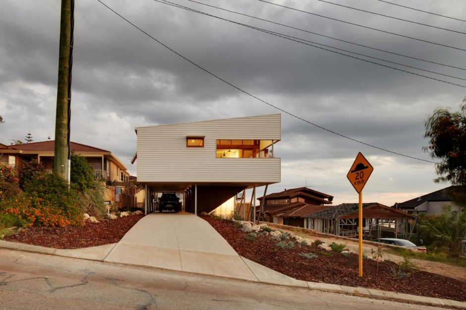 suburban-beach-house