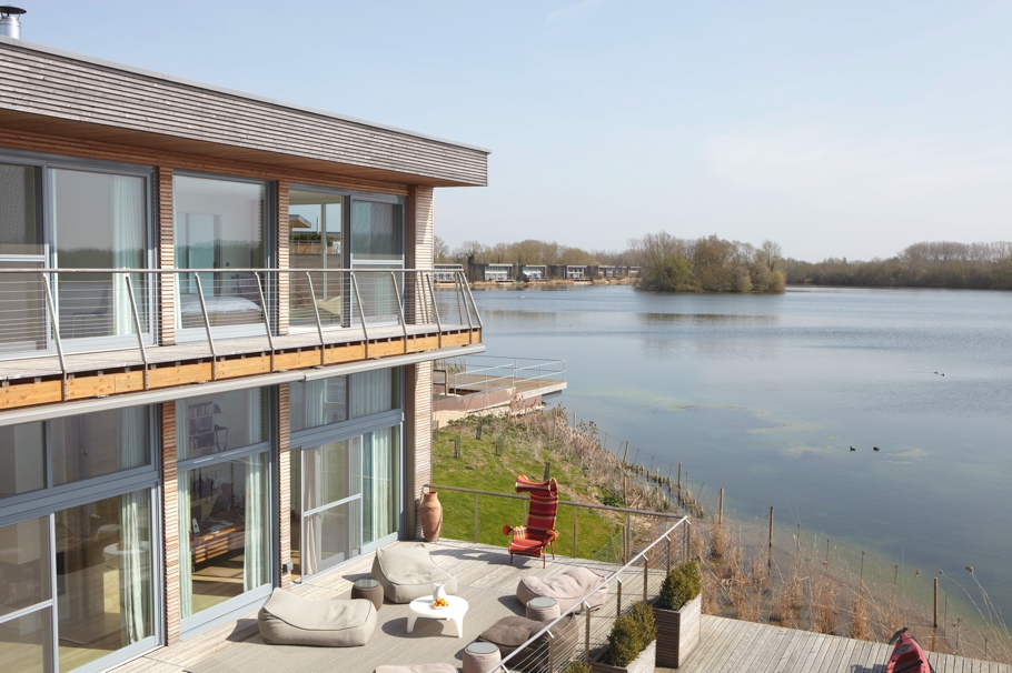 lakeside-living-the-lakes-by-yoo-03