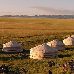 three-camel-lodge-09