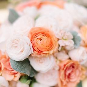 chic-peach-and-gold-beach-wedding-24