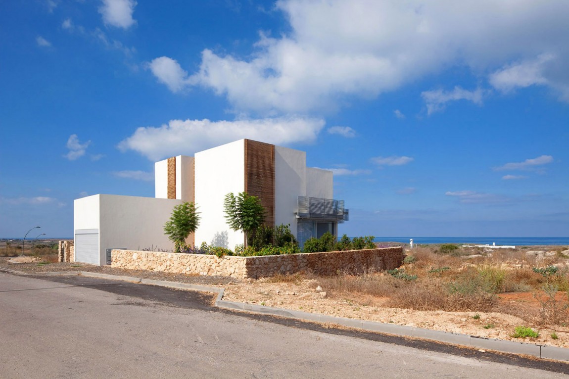 house-by-heidi-arad-architecture-design-01