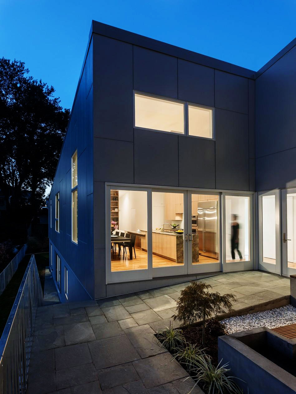 house-by-howeler-yoon-architecture-14
