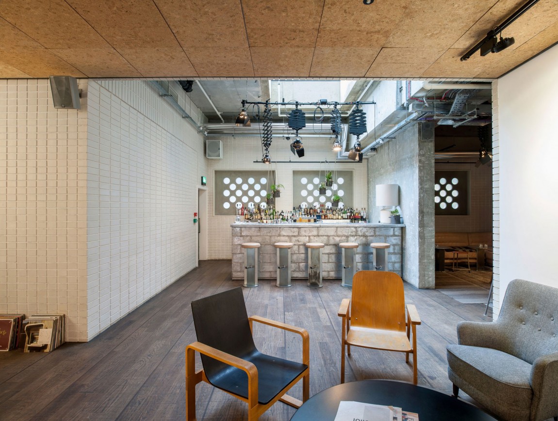 ace-hotel-london-by-universal-design-studio-13