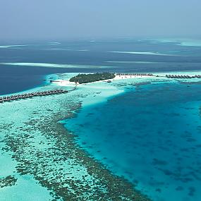 constance-moofushi-maldives-02