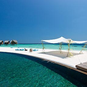 constance-moofushi-maldives-16