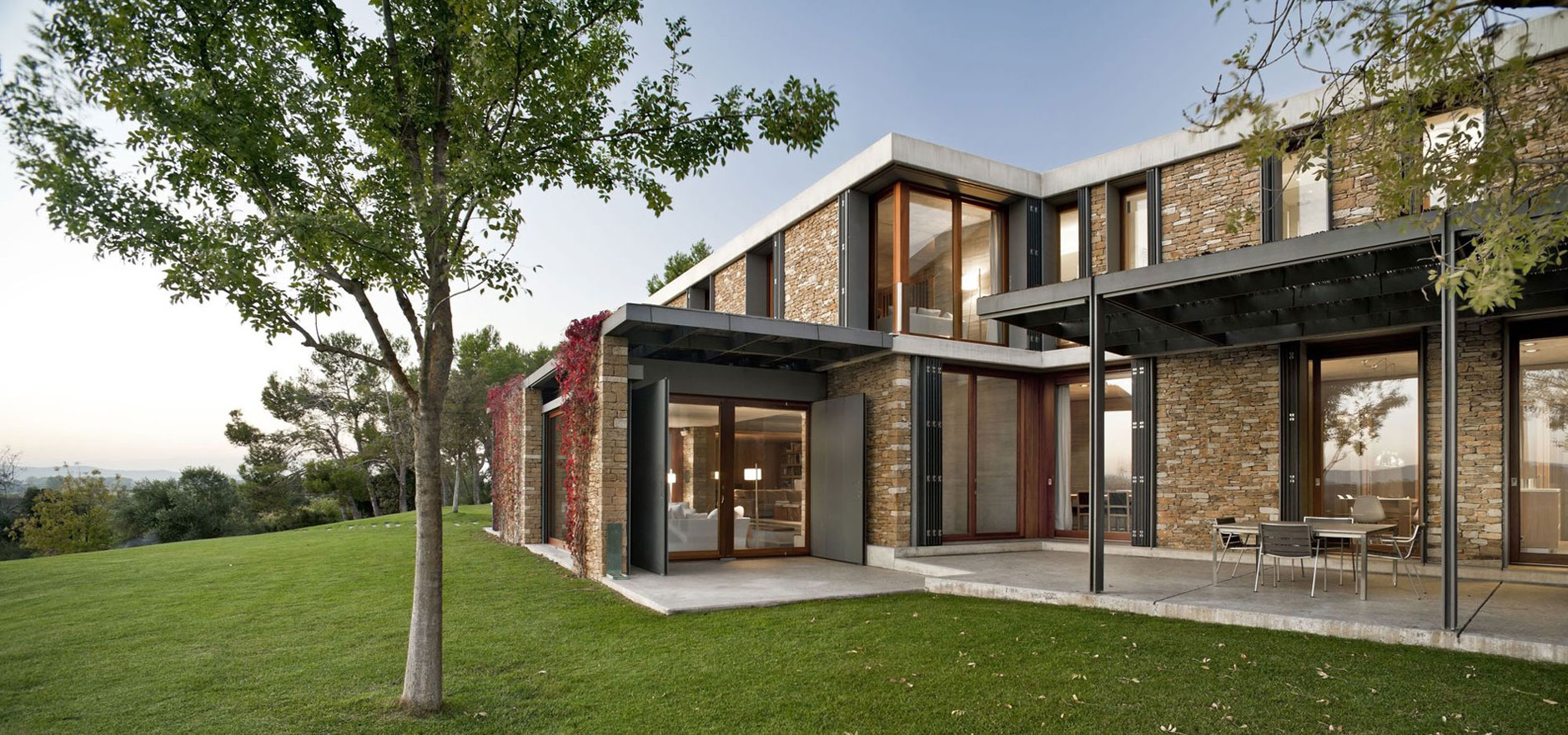 Дизайн интерьера жилого комплекса House in El Ampurdán в Каталонии