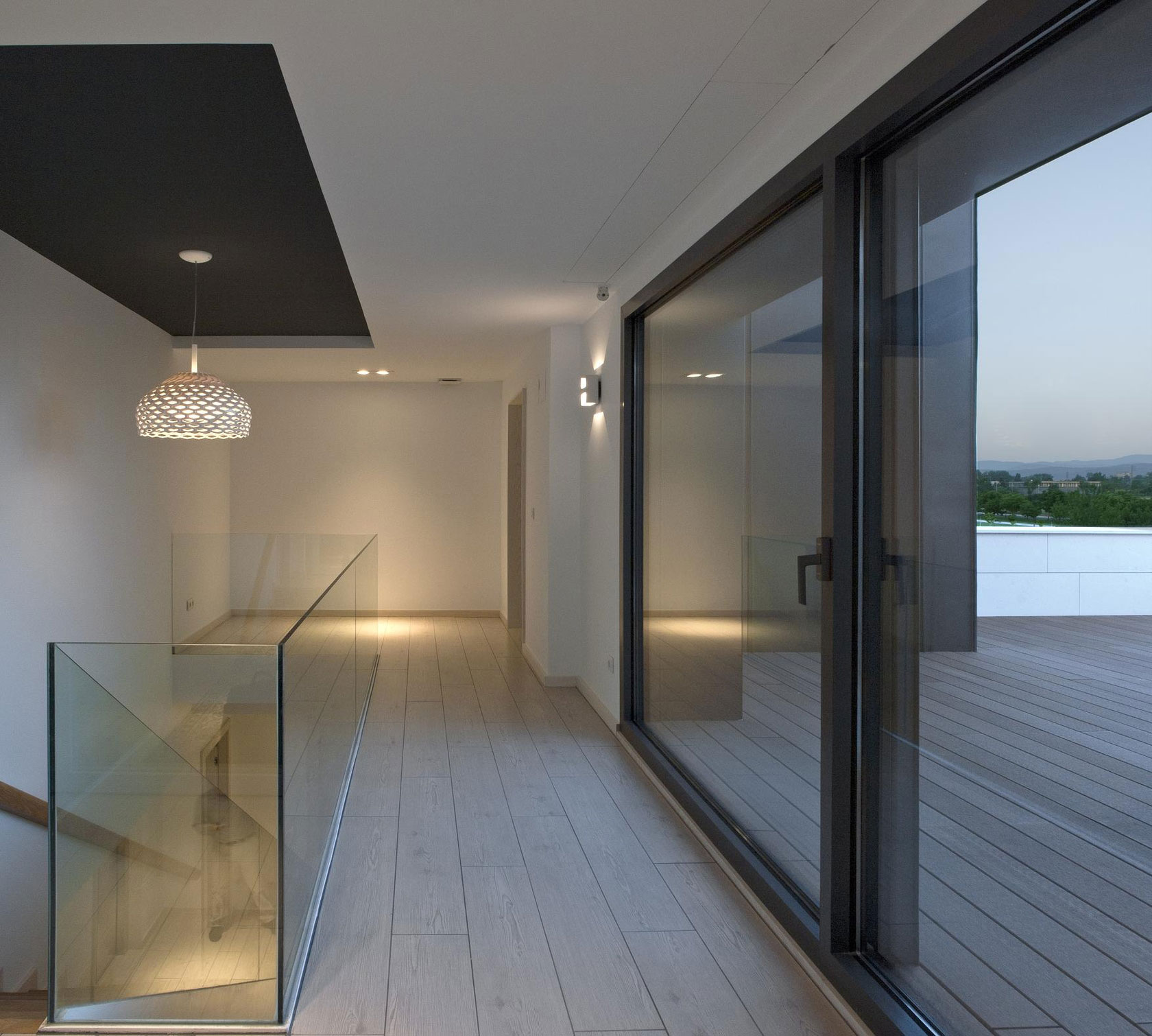 Интерьер двухэтажного особняка в Испании от дизайнеров Patxi Cortazar Arquitecto, Виктория-Гастейс
