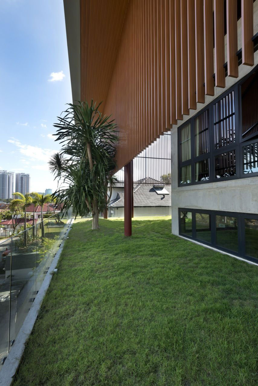 house-n18-by-drtan-lm-architect-03