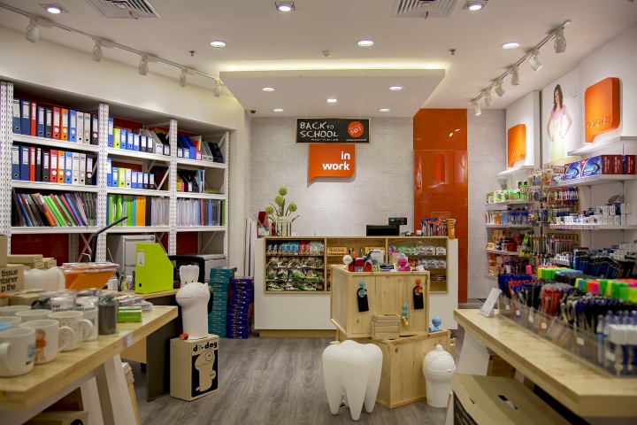 in-work-store-tangerang-indonesia-01